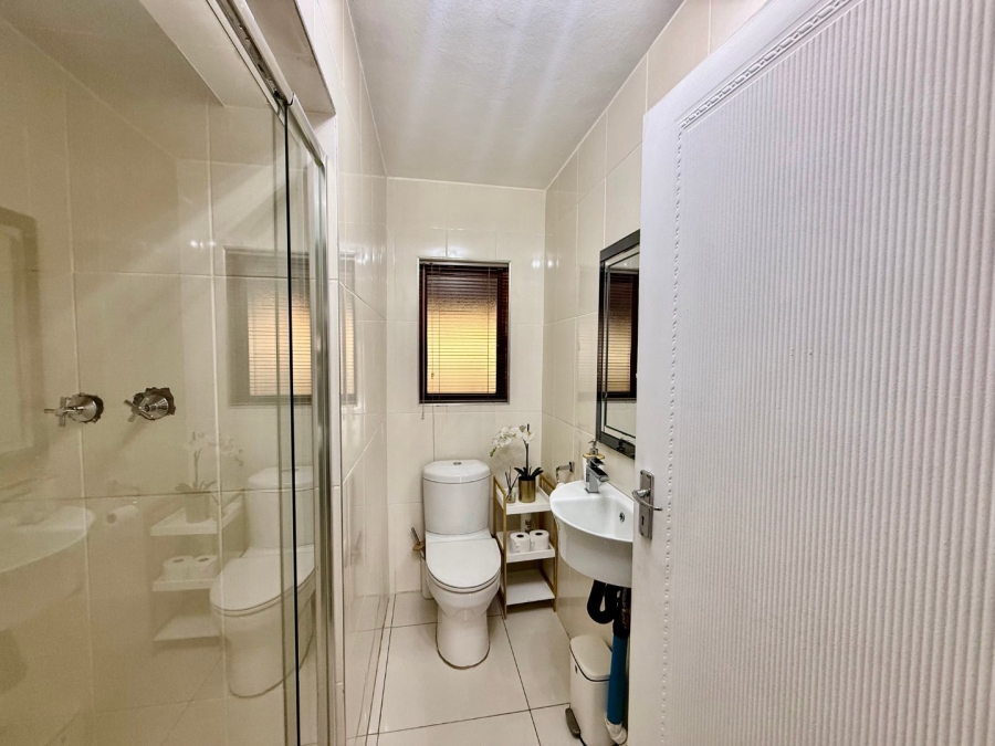 4 Bedroom Property for Sale in Melodie North West